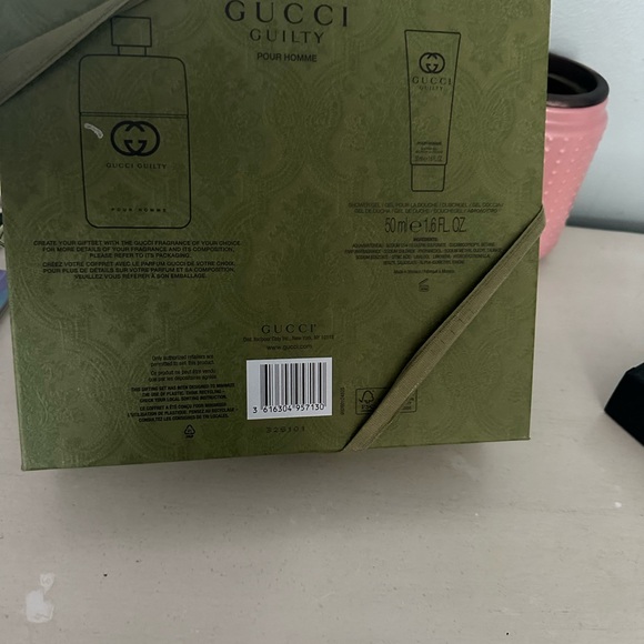 Gucci box’s & bag - Picture 3 of 4